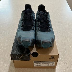 Salomon Speedcross 5 W size 8.5. Like new